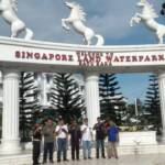 Foto: Ketua Organizing Committee Josua Panggabean berfoto dengan unsur Panitia lainnya saat berkunjung ke Singapore City Hotel Sei Balai beberapa waktu lalu.