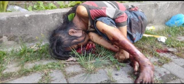 Sesosok Mayat Mr.X di Jalan Mimpun Tua Dusun VI Desa Sempajaya Kecamatan Berastagi tepatnya di depan Hotel Kalang Ulu Berastagi Jumat (16/9-2022)