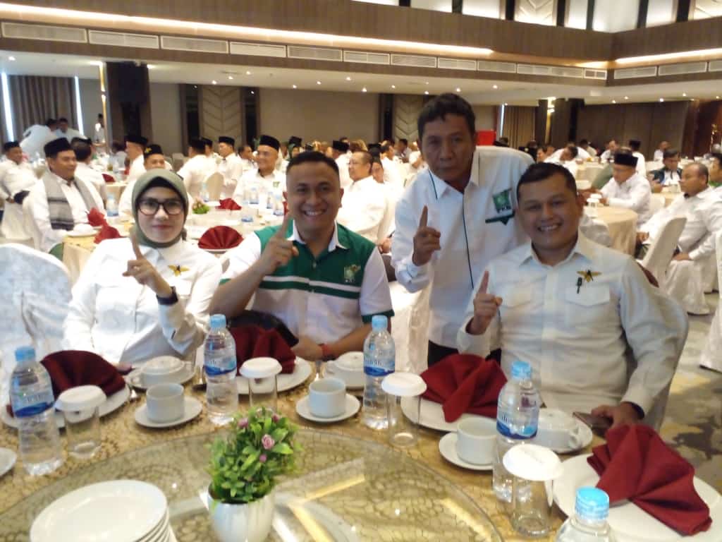 Foto : Keluarga Besar Partai PKB Kota Binjai diabadikan saat acara berbuka puasa bersama, (4/4/23). (tabloidpolmaspoldasu.com/Ist)