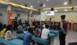 056E9052-A333-4041-87C9-6EE0373ADEFB